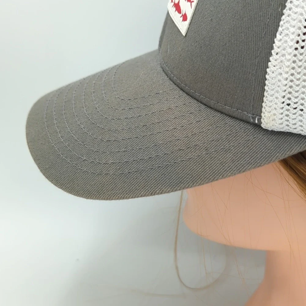 Columbia PFG Fish USA Flag Fitted Flexfit Mesh Back Cap Hat One Size Gray